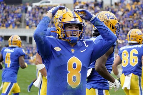 Same old Pitt? Kenny Pickett, No. 17 Panthers proving otherwise | WITF