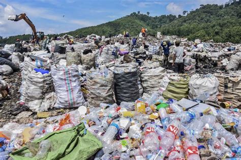 Pemkot Pontianak Siapkan Pembangkit Listrik Tenaga Sampah | Republika ...