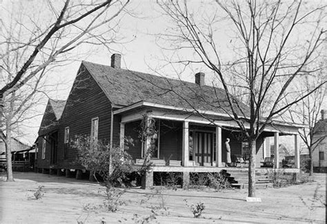 Great photographs of some beautiful old houses in Henry County, Alabama ...