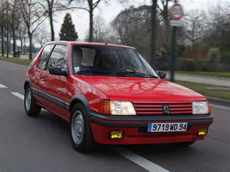 PEUGEOT 205 GTI Specs & Photos - 1984, 1985, 1986, 1987, 1988, 1989, 1990, 1991, 1992, 1993 ...