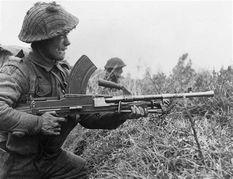 What Made The Bren Gun One of the Most Iconic British WWII Weapons