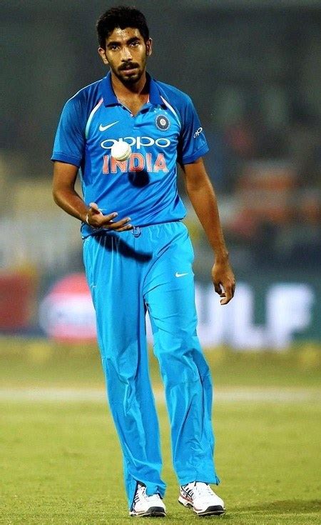 Jasprit Bumrah (Cricketer) Wiki, Age, Girlfriend, Family, Caste ...