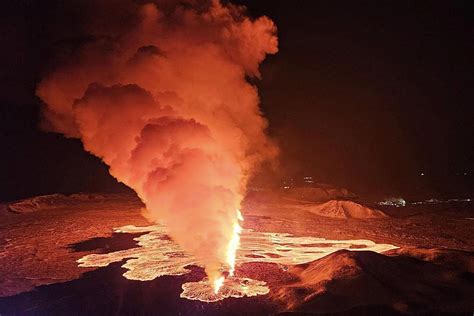 Iceland Volcano Update As Billions of Gallons of Magma Starts To Erupt ...Middle East