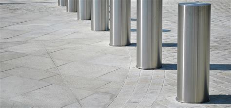 Bollards M30/M50 - Nice | HySecurity