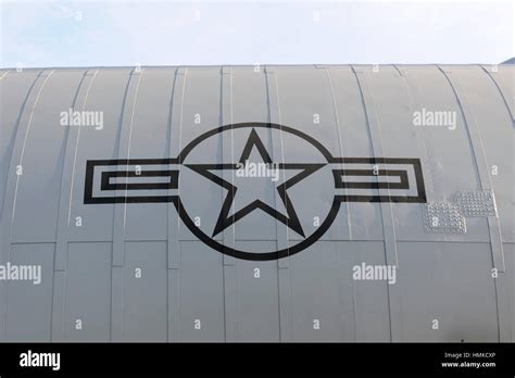 Aircraft insignia single star hi-res stock photography and images - Alamy