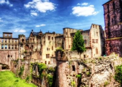 Heidelberg Castle Ruins jigsaw puzzle in Castles puzzles on TheJigsawPuzzles.com