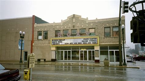 VIP Roxy Cinemas in Ottawa, IL - Cinema Treasures