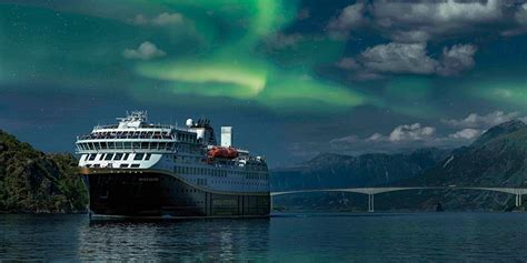 Northern Lights on a Winter Arctic Cruise