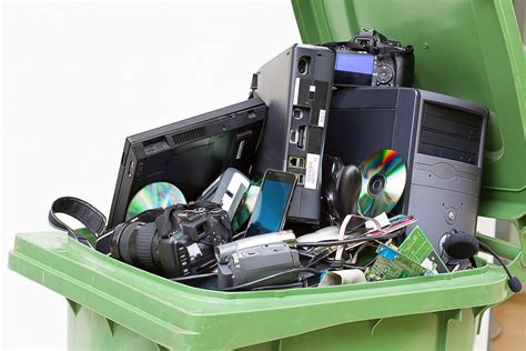 Recycling Computer Parts | High Tech Recycling