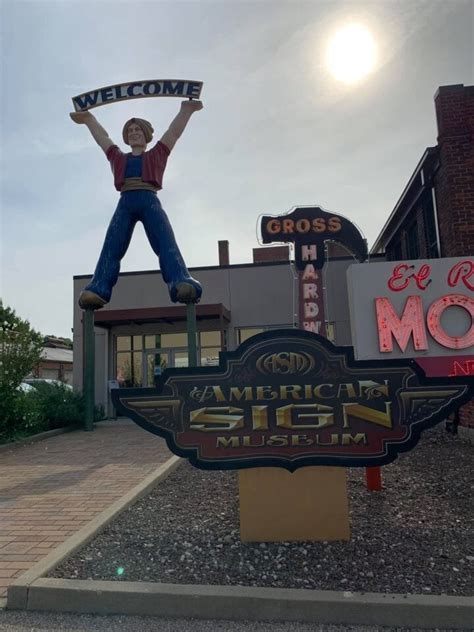 American Sign Museum - STOCKPILING MOMS™