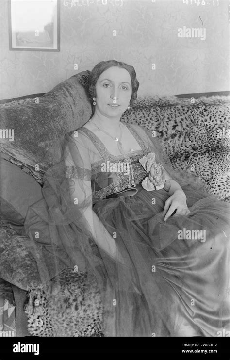 Galli-Curci, Photograph shows Italian coloratura soprano opera singer ...