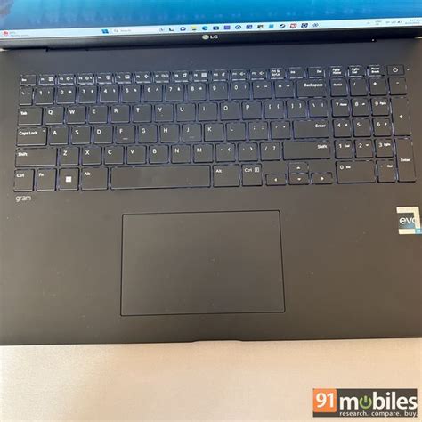 LG Gram 17 (2023) review: a reliable 17-inch laptop with surprisingly light design | 91mobiles.com