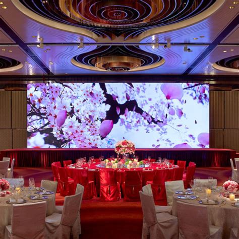 LED Video Wall For Wedding Dance Floor ⋆ One Elephant