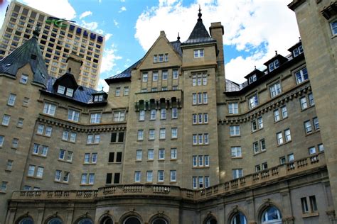 Fairmont Hotel Macdonald: Staying in the Jewel of Edmonton’s Skyline – Passports and Pigtails