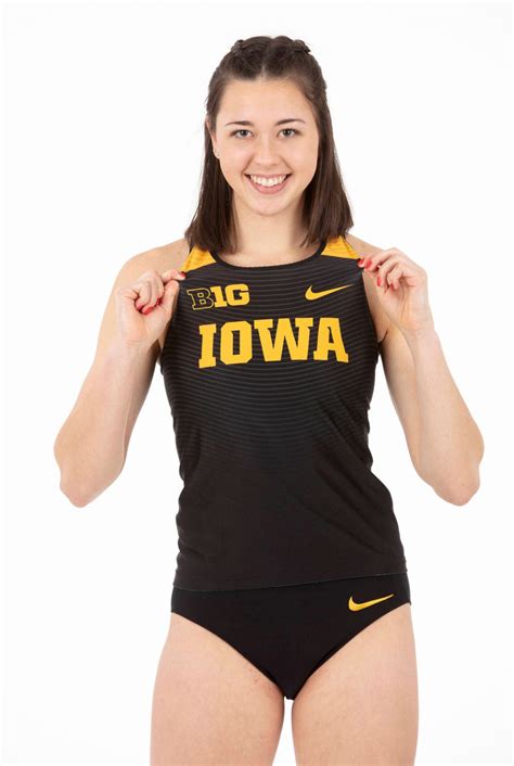 Women’s Track and Field Uniforms – University of Iowa Athletics