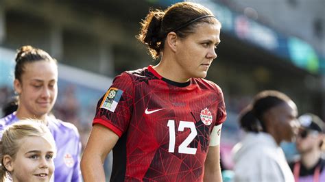 Christine Sinclair, soccer legend, retires from Canada national team ...