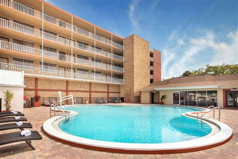 Ramada by Wyndham Tampa Westshore Reviews, Deals & Photos 2023 - Expedia