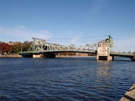 Jefferson Street Bridge, crossing the Des Plaines River in Joliet ...