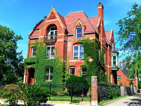Chicago’s greatest remaining Gilded Age mansions | Mansions, Victorian mansions, Historic mansion