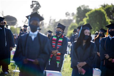 Reseda Charter High School Graduation - LA Times Now