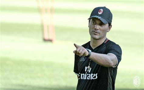 'Late Arrival No Excuse For AC Milan In Supercoppa Italiana' - Vincenzo Montella