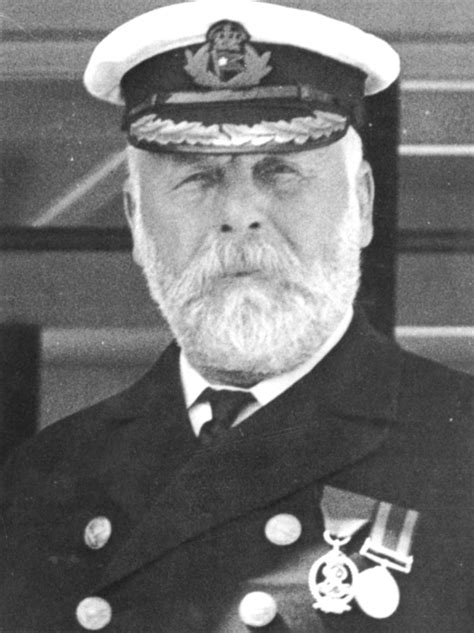 Edward Smith (sea captain) - Wikipedia