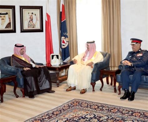 Bahrain’s Interior Minister Receives Naif University President | Al Defaiya