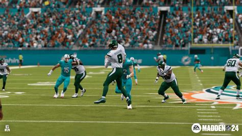 Madden NFL 24 Review - One Yard Forward, Two Yards Back - GameSpot