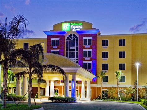 Hotel in Port St. Lucie, Florida - Holiday Inn Express