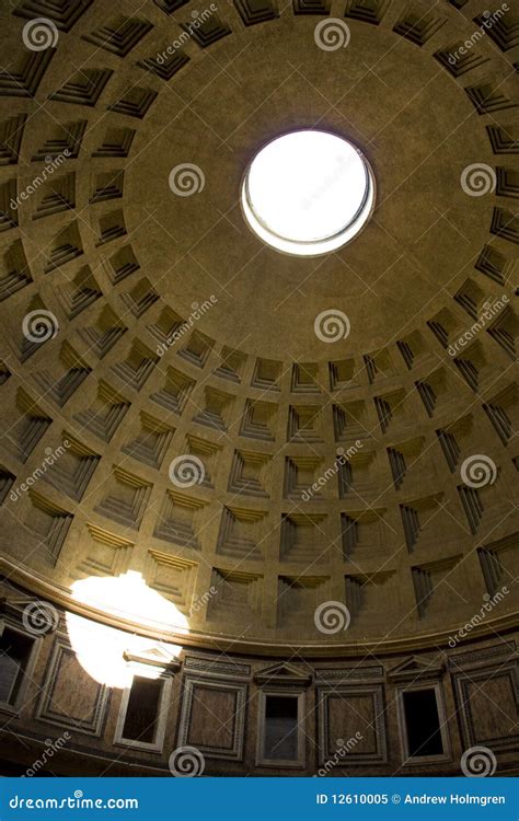 Pantheon Oculus stock image. Image of interior, inside - 12610005