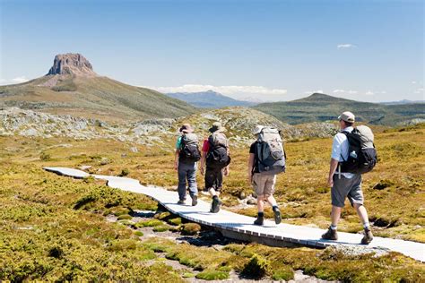 Cradle Mountain Signature Walk | Great Walks of Australia