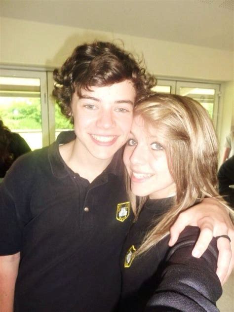 Old/rare pic of Harry and his friend @/LydiaEveCole in high school ...