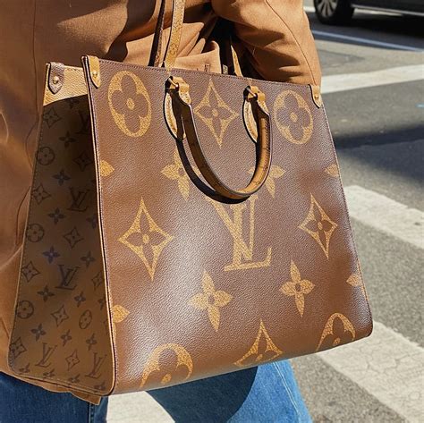 Louis Vuitton Reverse Monogram Onthego Tote GM | Vivrelle