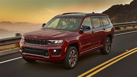 2021 Jeep Grand Cherokee L First Look | Kelley Blue Book