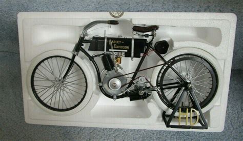 Harley Davidson Serial Number One 1:6 scale 1903-1904 Motorcycle Replica w COA | #3772885604