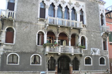 5 Haunted Places to Explore in Venice - What to Do in Venice that's ...