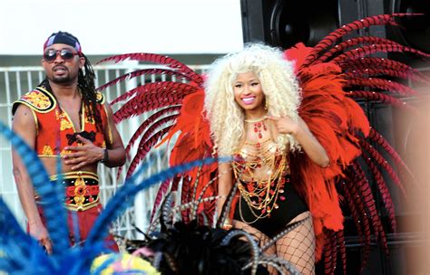 NICKI MINAJ Filming Pound The Alarm Music Video in Trinidad - HawtCelebs