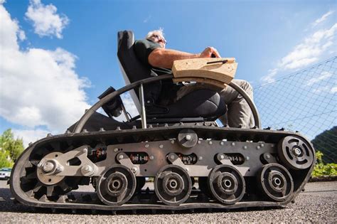 News: The Land Rover of wheelchairs is designed to tackle any hiking trail | CarSifu