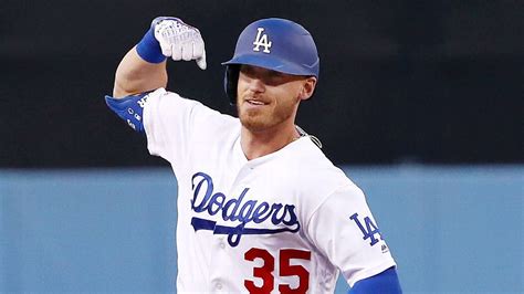 How Cody Bellinger could have the best season in MLB history