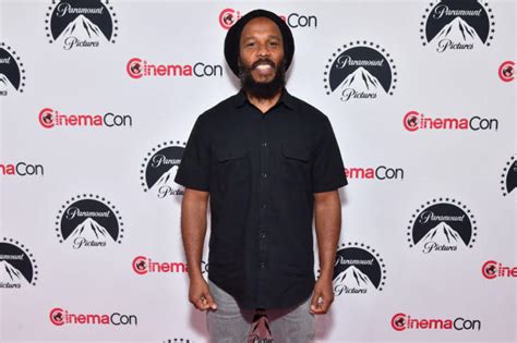 Paramount plays Bob Marley biopic teaser at CinemaCon