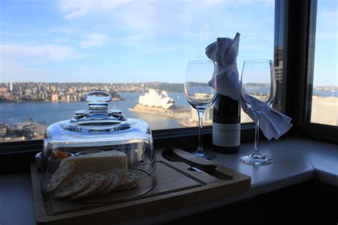 Four Seasons Hotel Sydney | Hotel Review