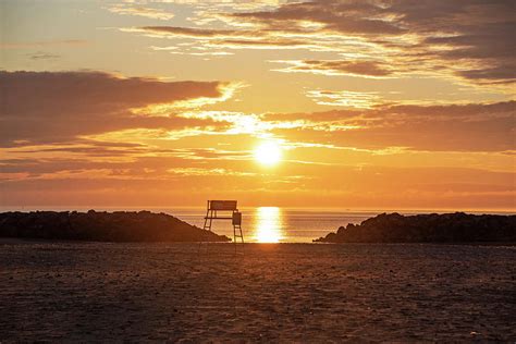 Winthrop Beach Winthrop Shore Reservation Sunrise Winthrop MA Photograph by Toby McGuire - Fine ...