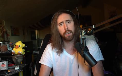 “I’m getting four root canals tomorrow” - Asmongold provides a heath update and talks about his ...