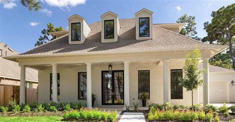 Acadian-Southern - Aspire Fine Homes