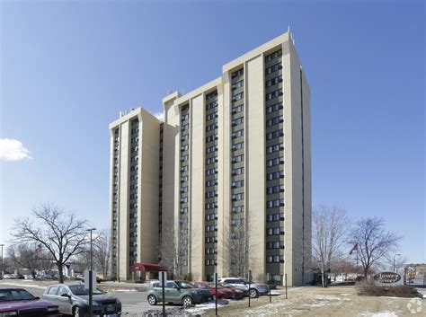 Lowry Tower - Apartments in Minneapolis, MN | Apartments.com