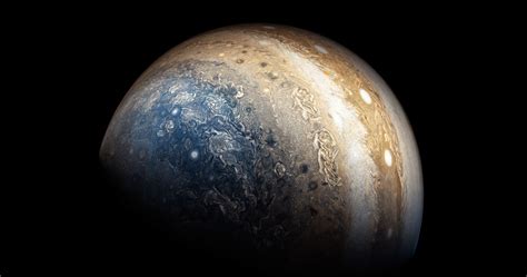 Gaze Upon Jupiter’s Enormity in This Amazing Fly-By Video | WIRED