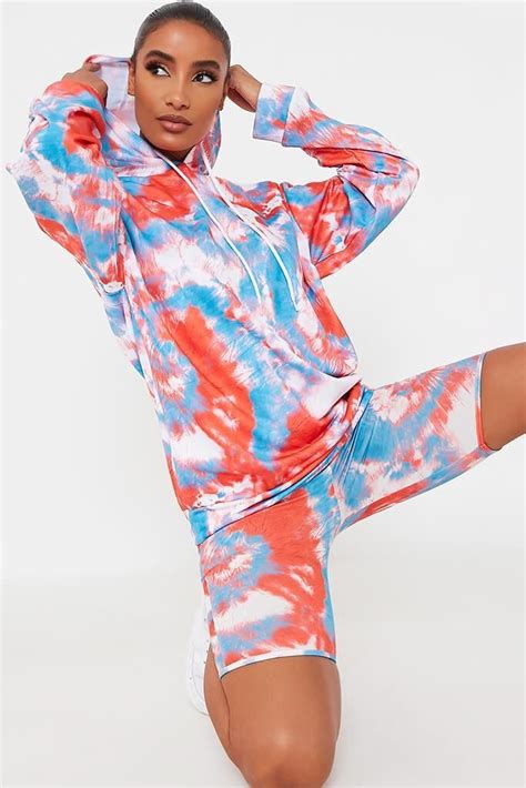 Red Tie Dye Hoodie in 2020 | Tie dye fashion, Tie dye hoodie, Tie dye