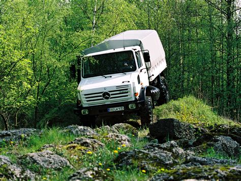 Car in pictures – car photo gallery » Unimog U5000 2000 Photo 05