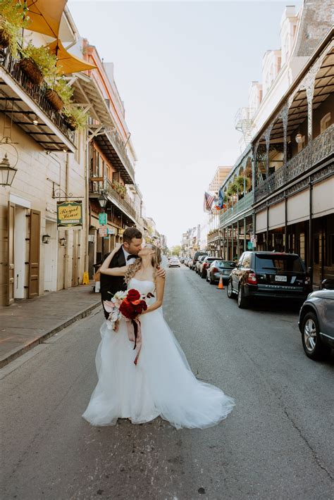 New Orleans Destination Wedding: With two parades in the French Quarter