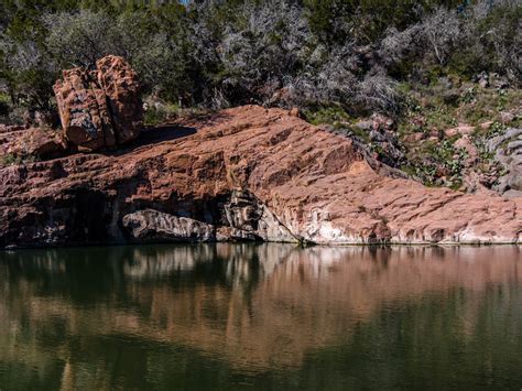 Travel Photography - Inks Lake State Park